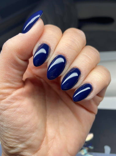 Customer submitted image of them using the Halo gel nail polish in shade 'Navy'