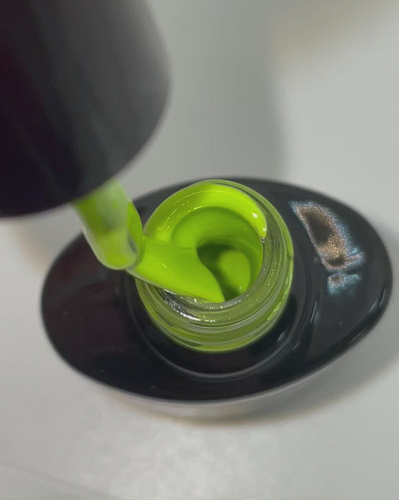 
            
                Load and play video in Gallery viewer, Halo Gel Polish 8ml Lime Soda
            
        